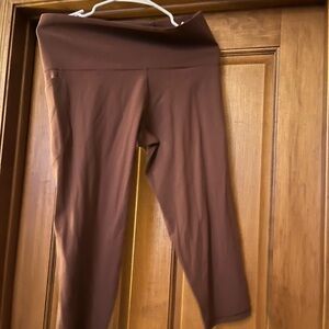 Athleta Women's Cocoa Capris